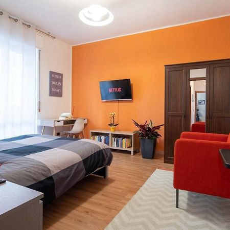 Ferienwohnung Casa Martina- Airport Free Shuttle-H24 Bergamo Exterior foto