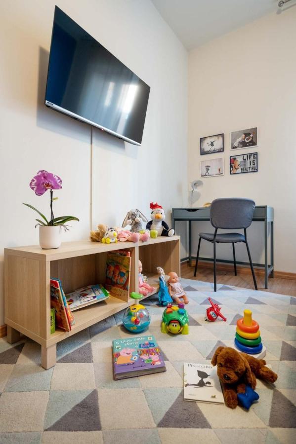 Ferienwohnung Casa Martina- Airport Free Shuttle-H24 Bergamo Exterior foto