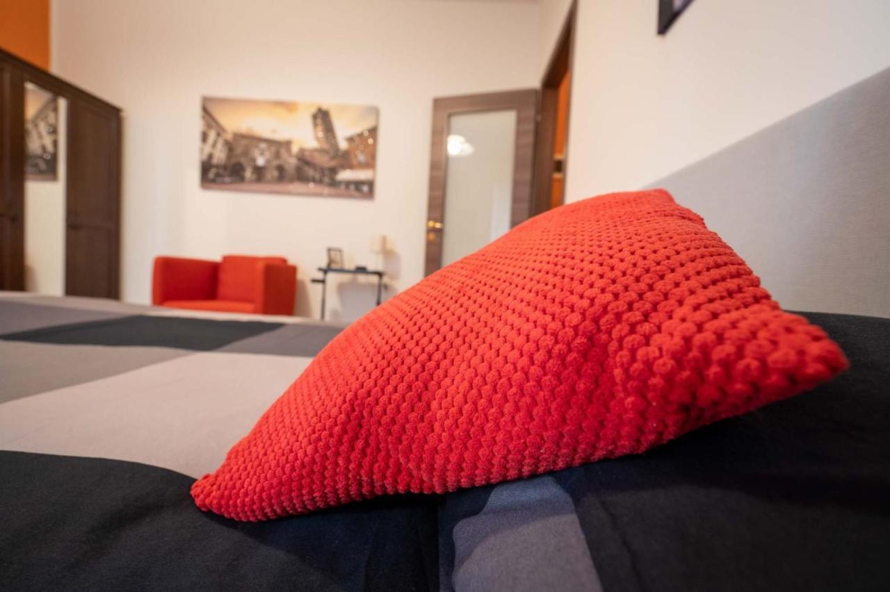 Ferienwohnung Casa Martina- Airport Free Shuttle-H24 Bergamo Exterior foto